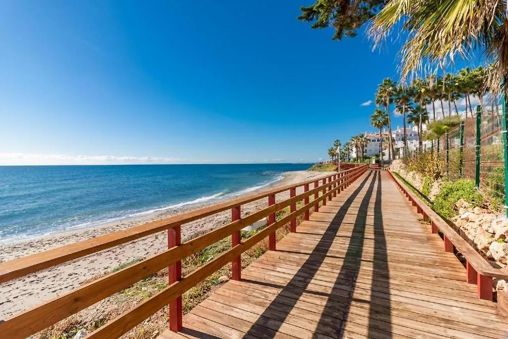 Lovely Two Bedroom Apartment Calahonda - 475 Meter From The Beach Sitio de Calahonda