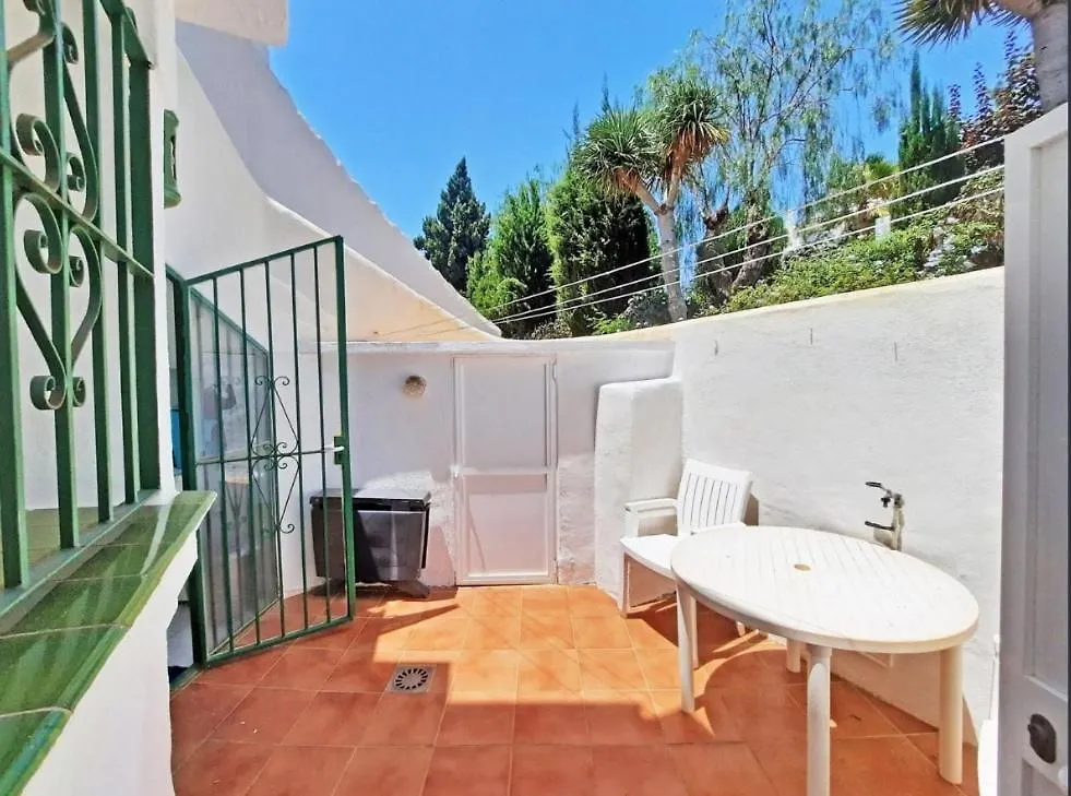 Lovely Two Bedroom Apartment Calahonda - 475 Meter From The Beach Sitio de Calahonda